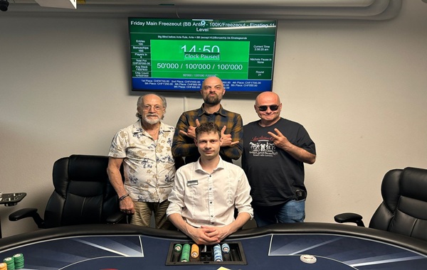 Friday Main Freezeout - Max Pot am Freitag